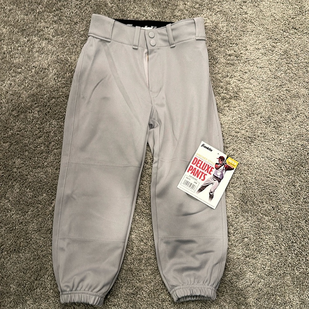NWT Boys Franklin baseball knickers. Gray size medium. NWT